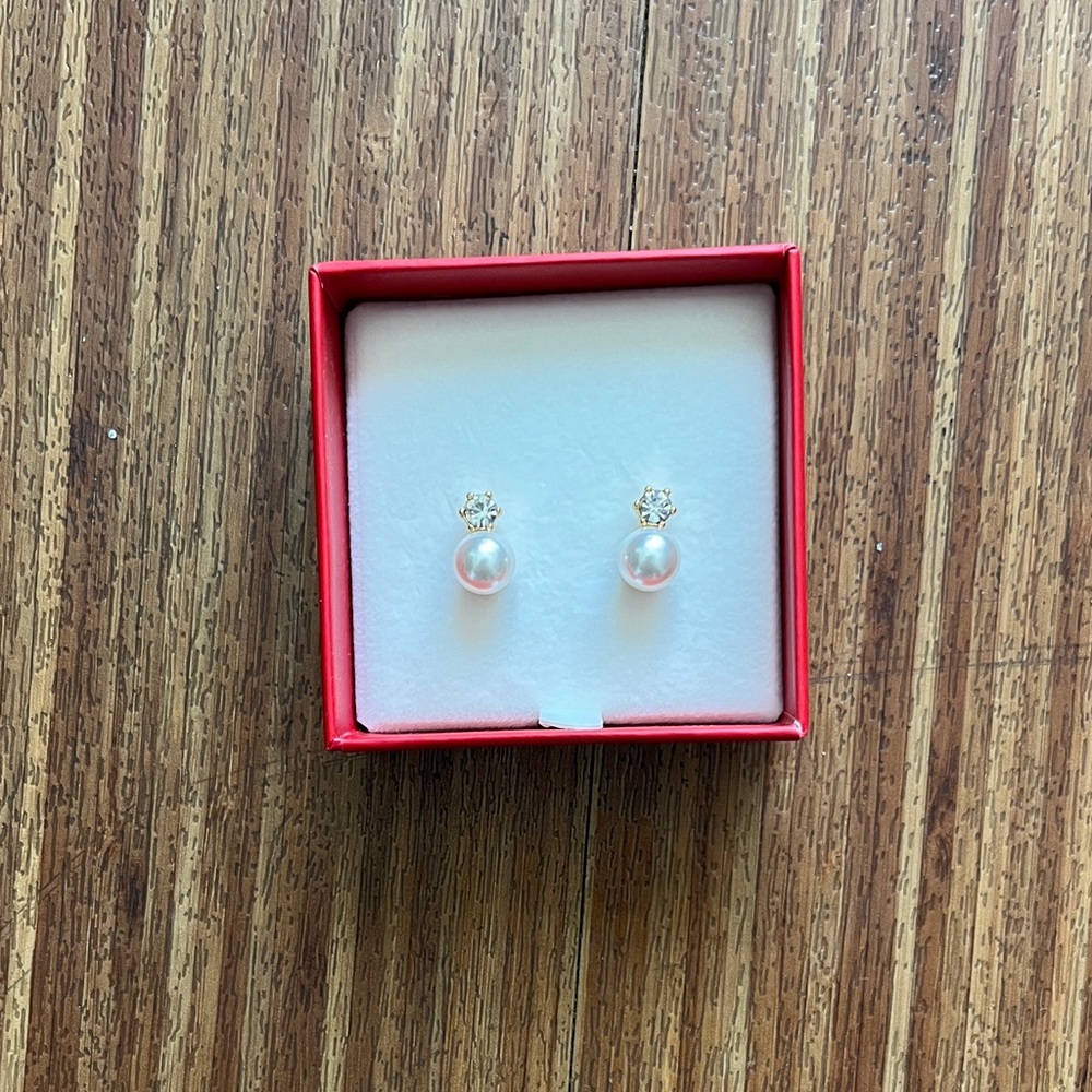 Talbots Gold and Pearl Drop Earrings